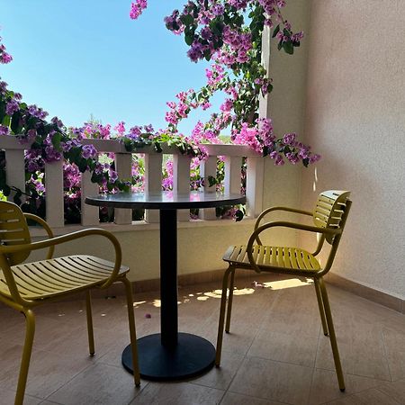 Apartments Villa Cizmic Baška Voda エクステリア 写真